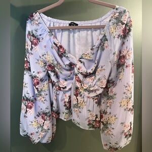 NWOT Vici light purple floral blouse